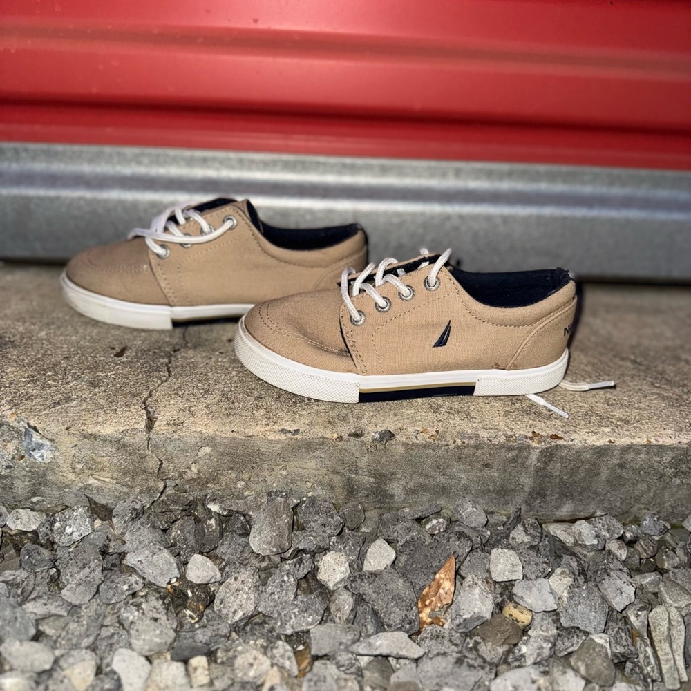 Tan Canvas Sneakers with White Laces